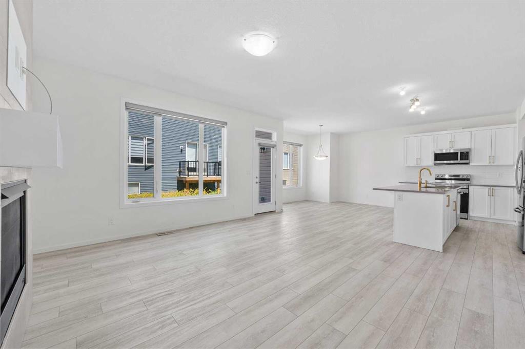 Picture for 40 Carringham Gate NW
