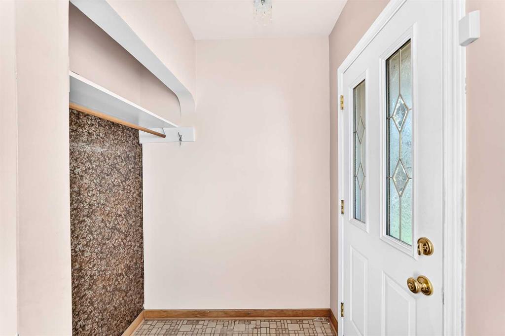 Picture for 1703 32 Street SW