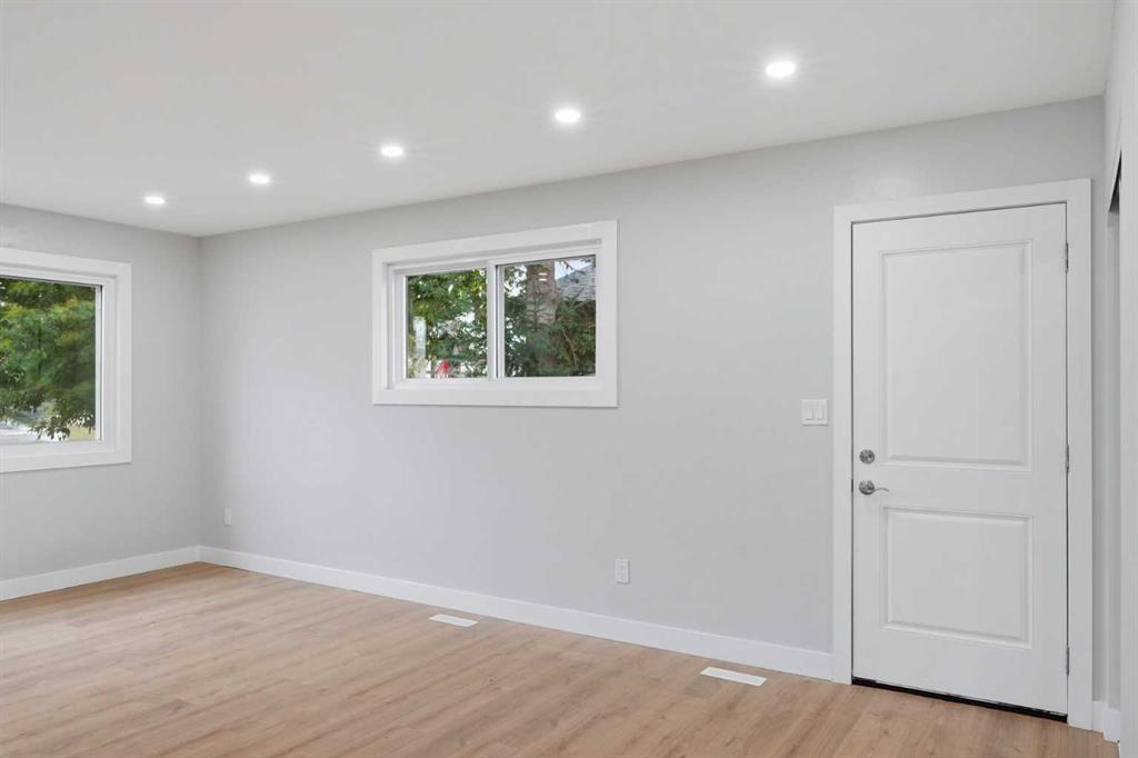 Picture for 4804 Broadway Avenue 