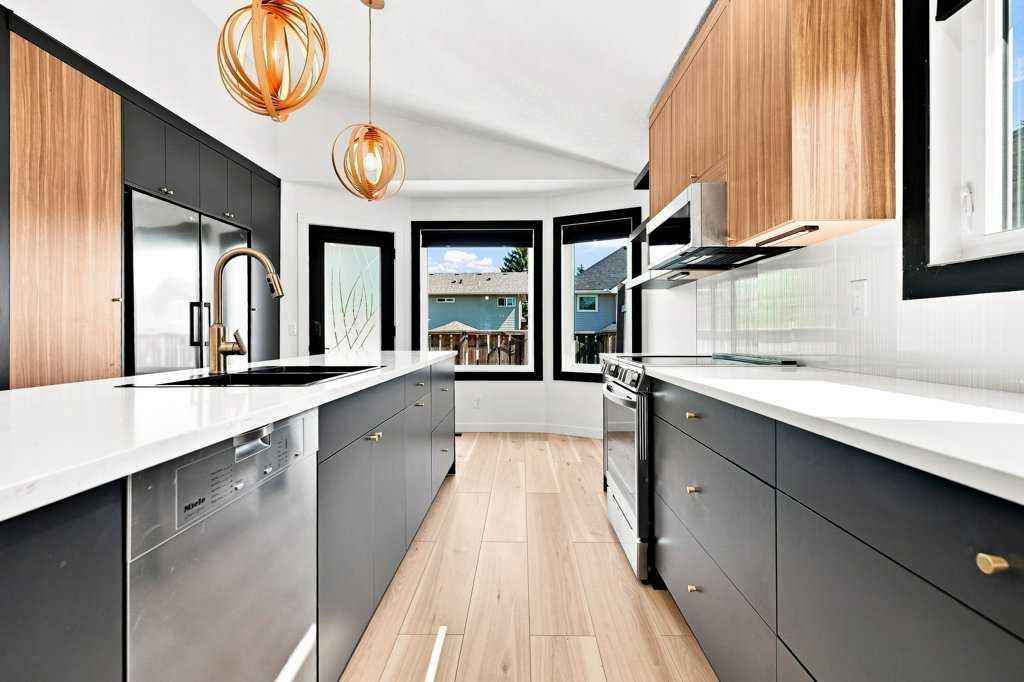 Picture for 16150 Shawbrooke Road SW