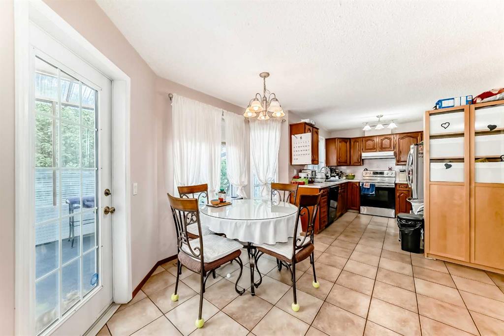 Picture for 77 Eldorado Close NE