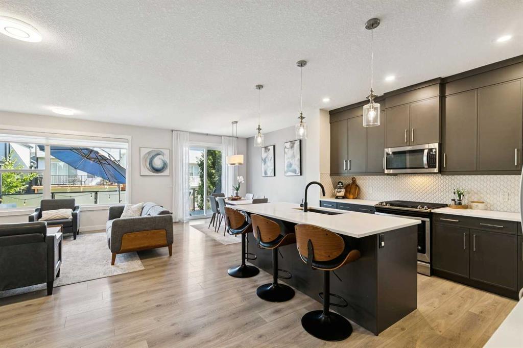 Picture for 119 Cranbrook Green SE