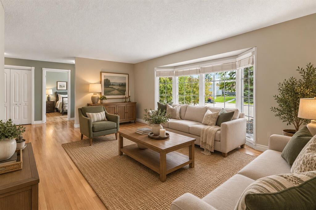 Picture for 856 Lake Twintree Crescent SE