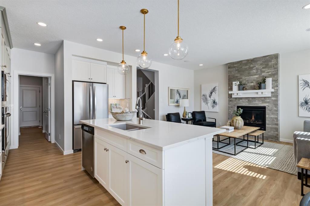 Picture for 79 Creekside Rise SW