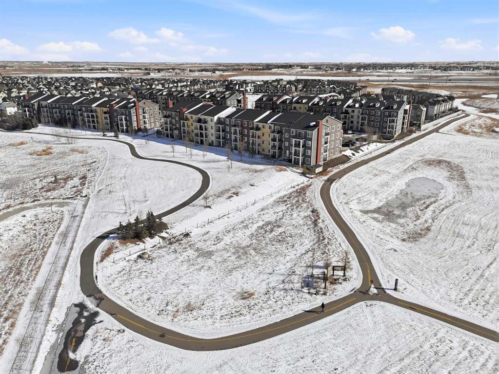 Picture for 2208, 99 Copperstone Park SE