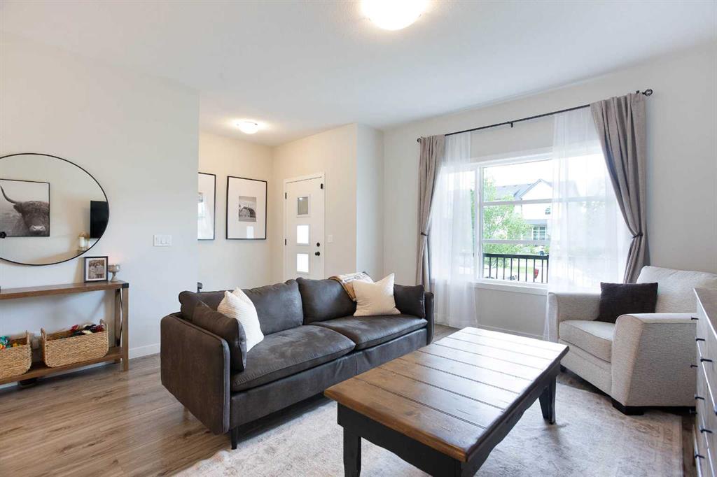 Picture for 136 Highview Gate SE