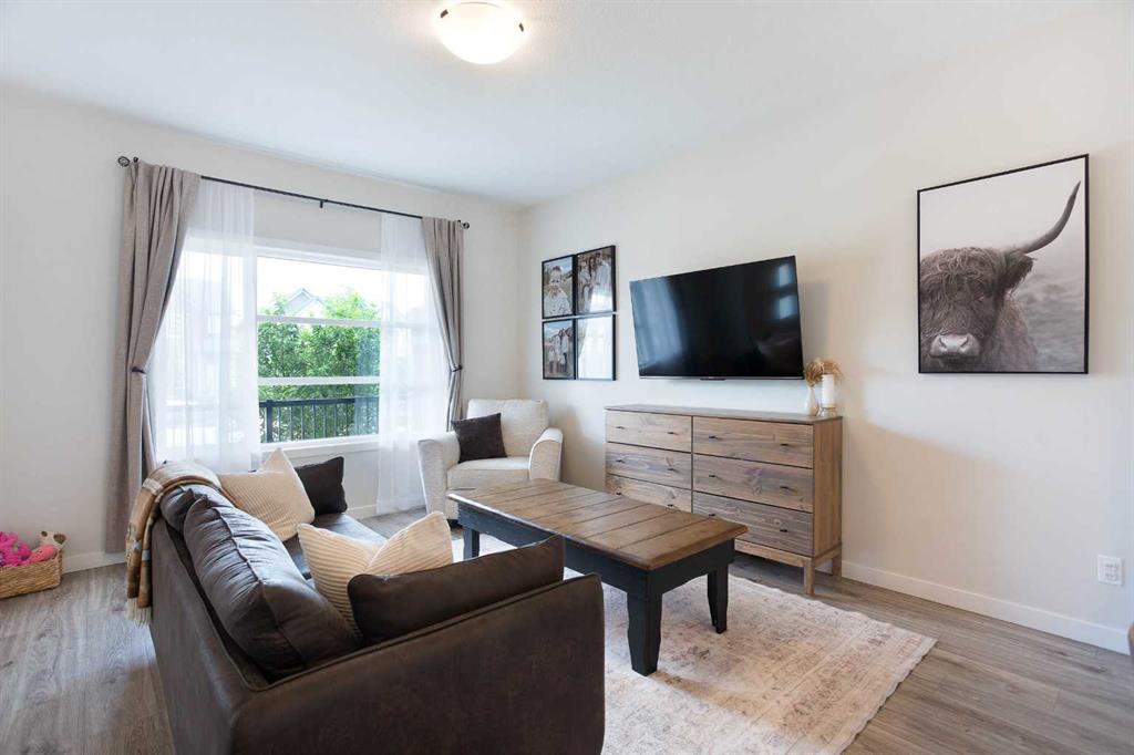 Picture for 136 Highview Gate SE