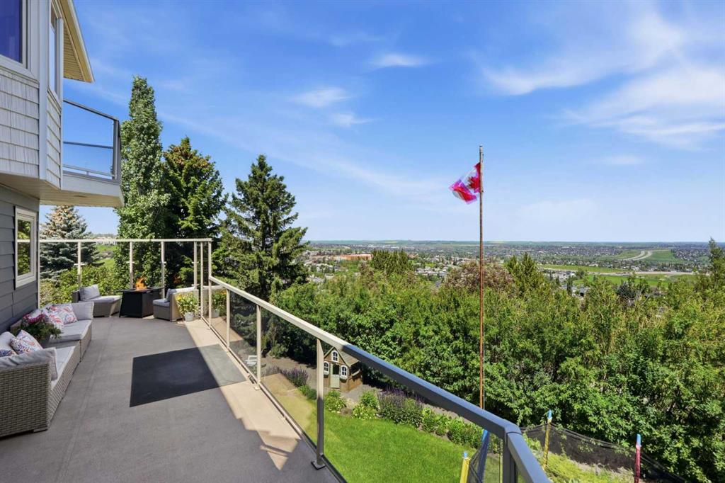 Picture for 131 Edgebrook Circle NW