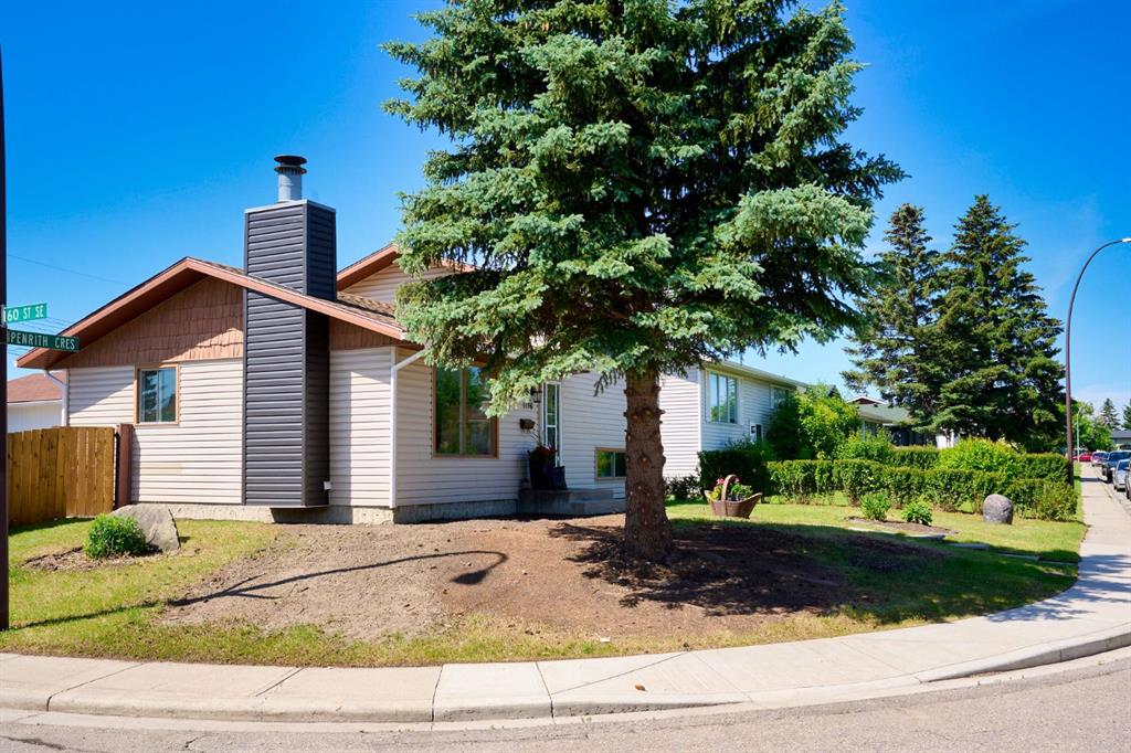 Picture for 1176 Penrith Crescent SE