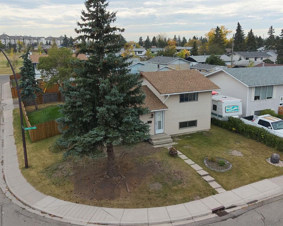 Picture for 1176 Penrith Crescent SE