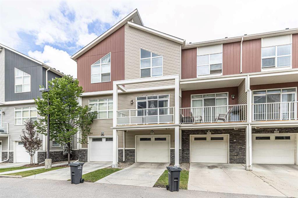 Picture for 634 Redstone View NE