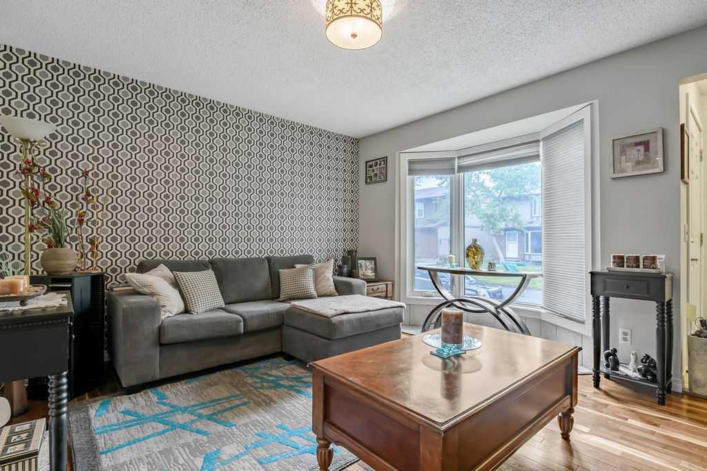 Picture for 114, 6103 Madigan Drive NE