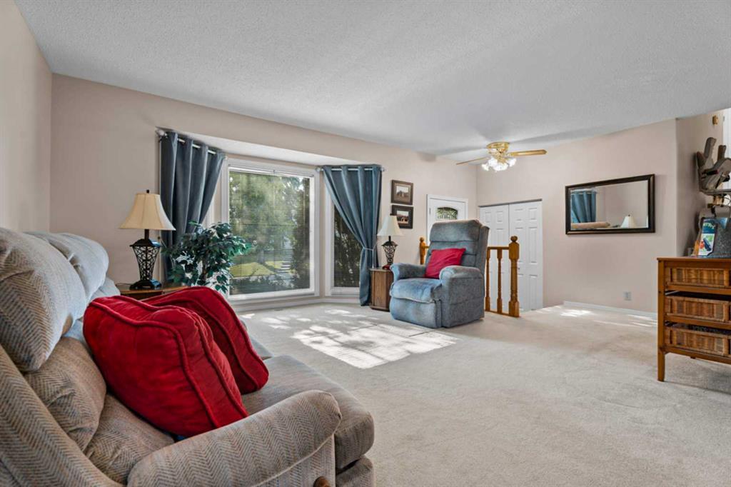 Picture for 71 Templewood Road NE