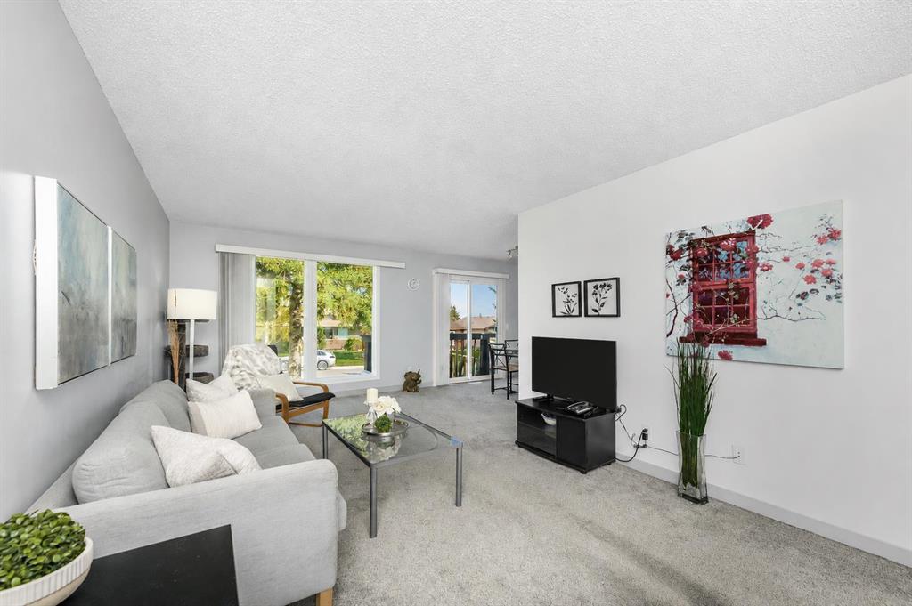 Picture for 48 Bermuda Court NW