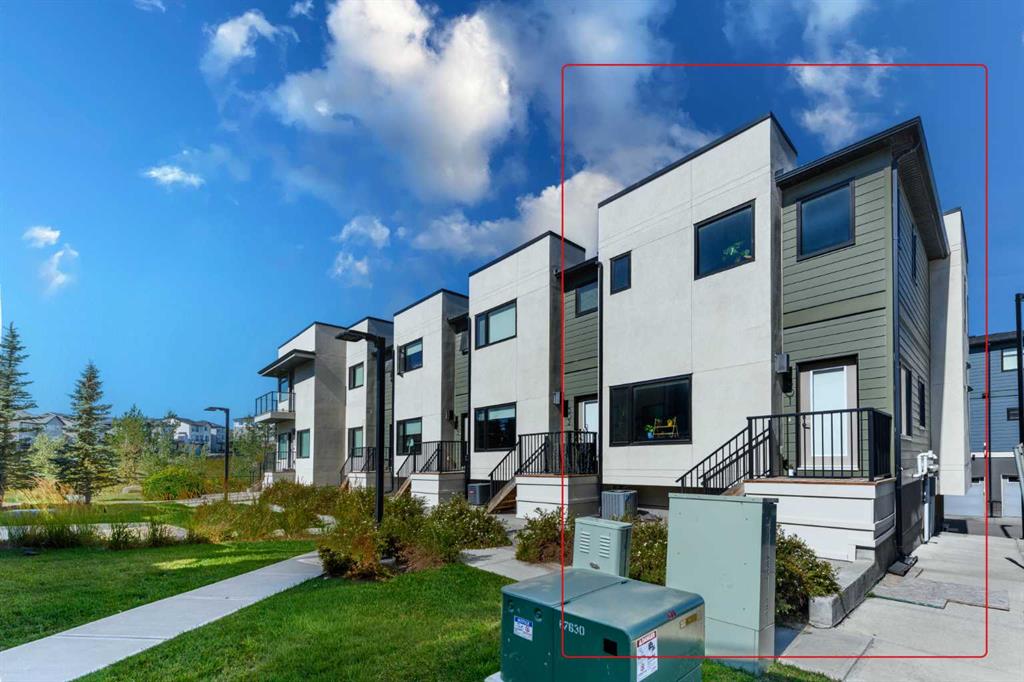 Picture for 301, 218 Sherwood Square NW