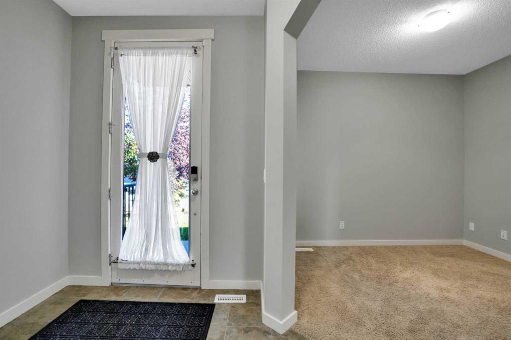 Picture for 125 Walden Square SE