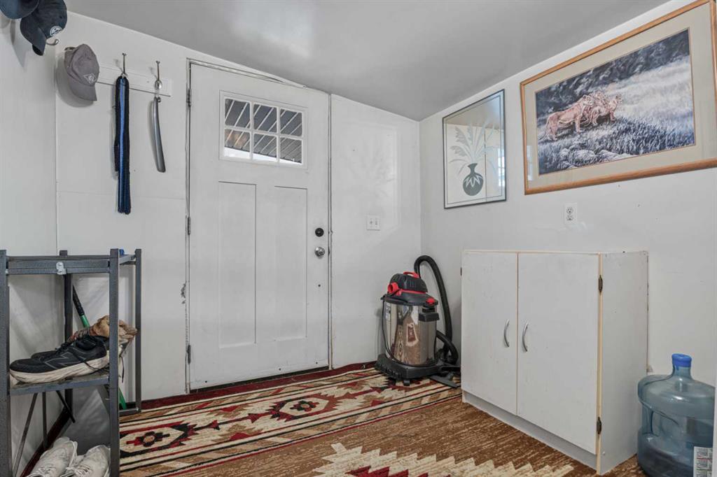 Picture for 335, 6220 17 Avenue SE