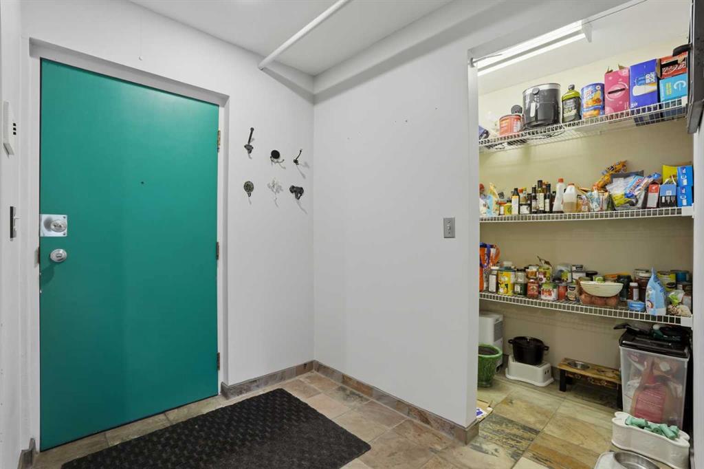 Picture for 1, 1821 17A Street SW