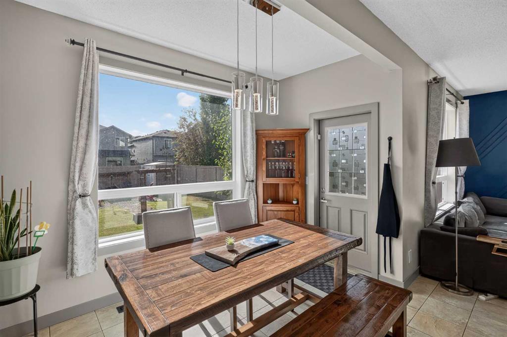 Picture for 166 Hillcrest Circle SW