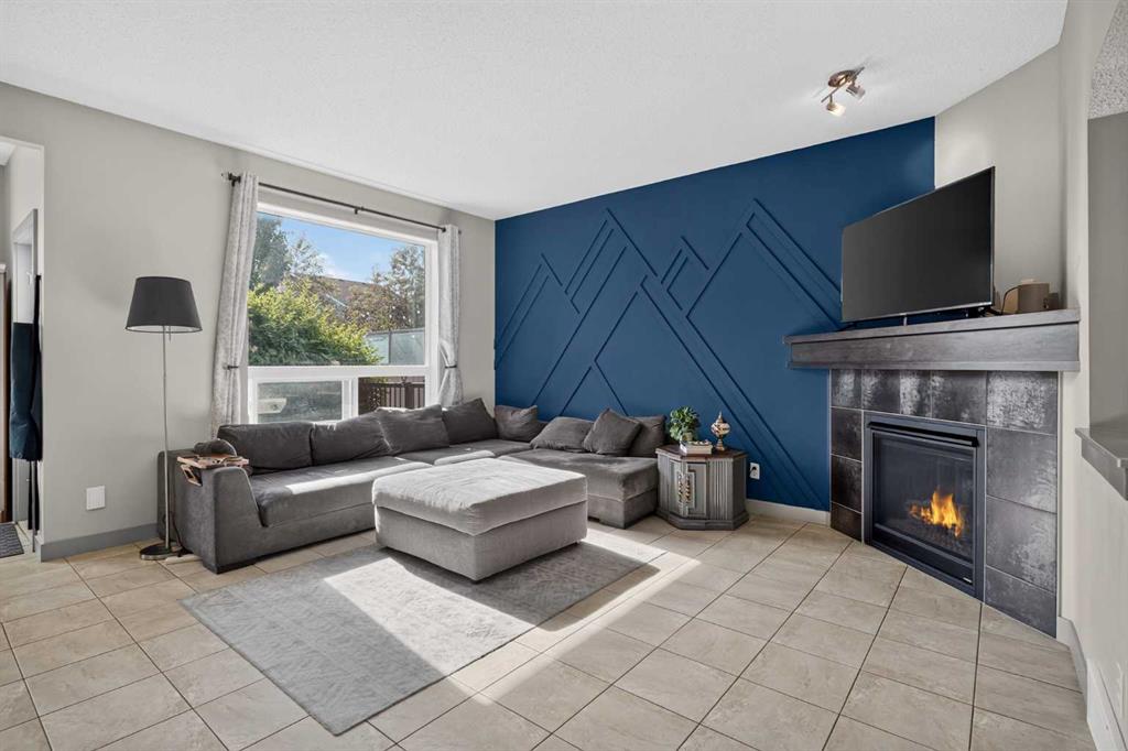 Picture for 166 Hillcrest Circle SW