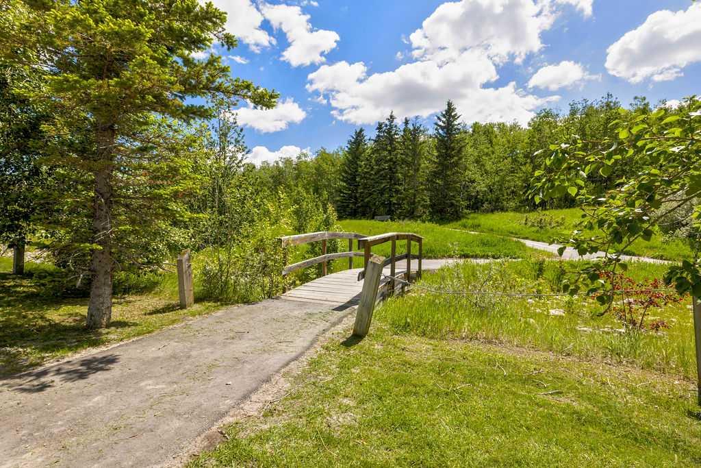 Picture for 155 Citadel Meadow Gardens NW