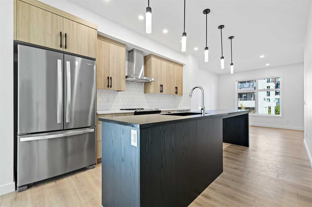 Picture for 157 Mahogany Gardens SE