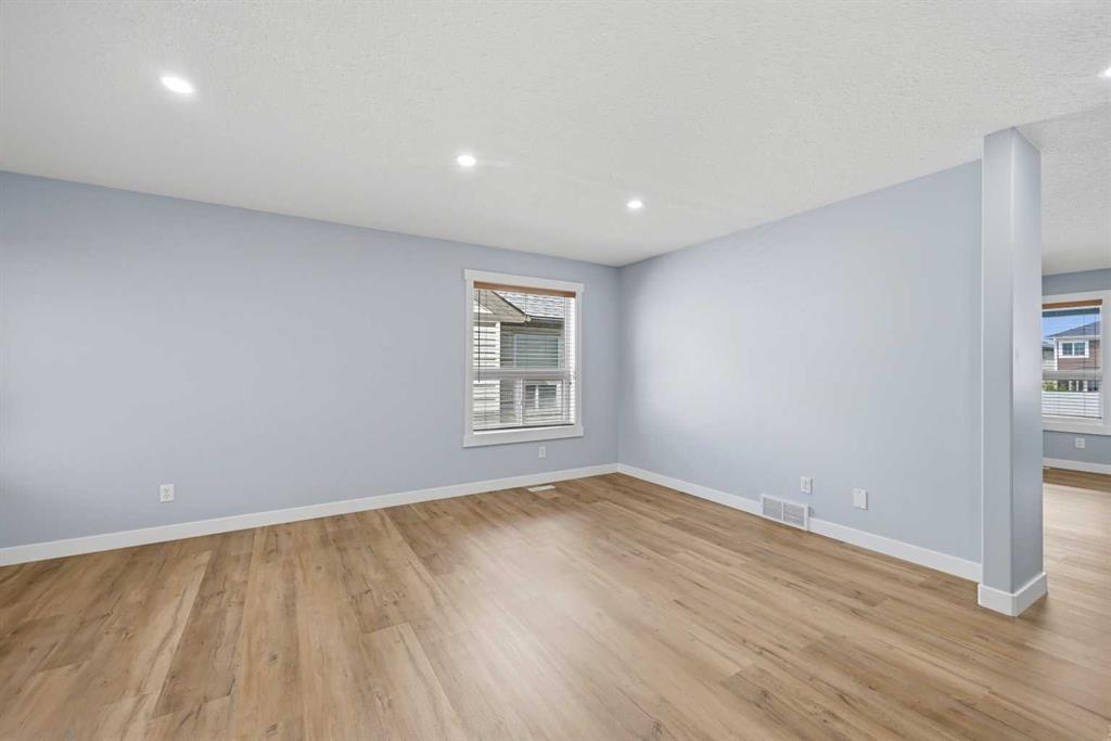 Picture for 38 Saddleland Crescent NE