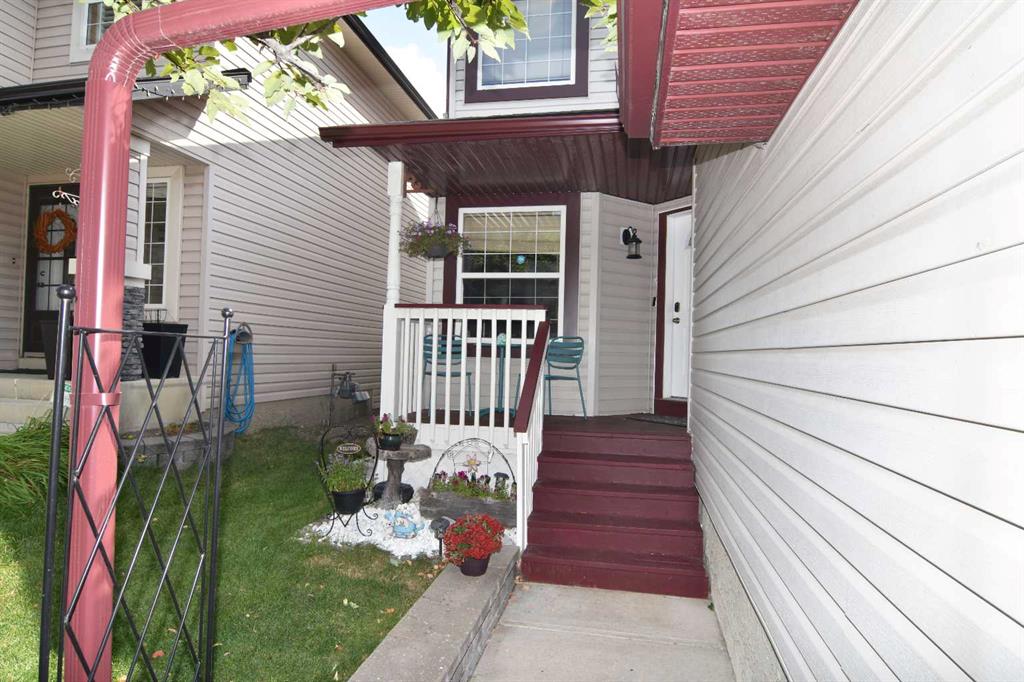 Picture for 12 Country Hills Gate NW