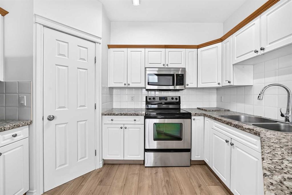 Picture for 1315, 7451 Springbank Boulevard SW