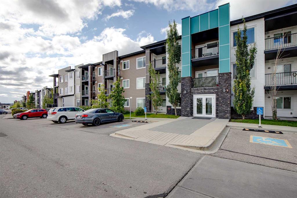 Picture for 302, 20 Sage Hill Terrace NW