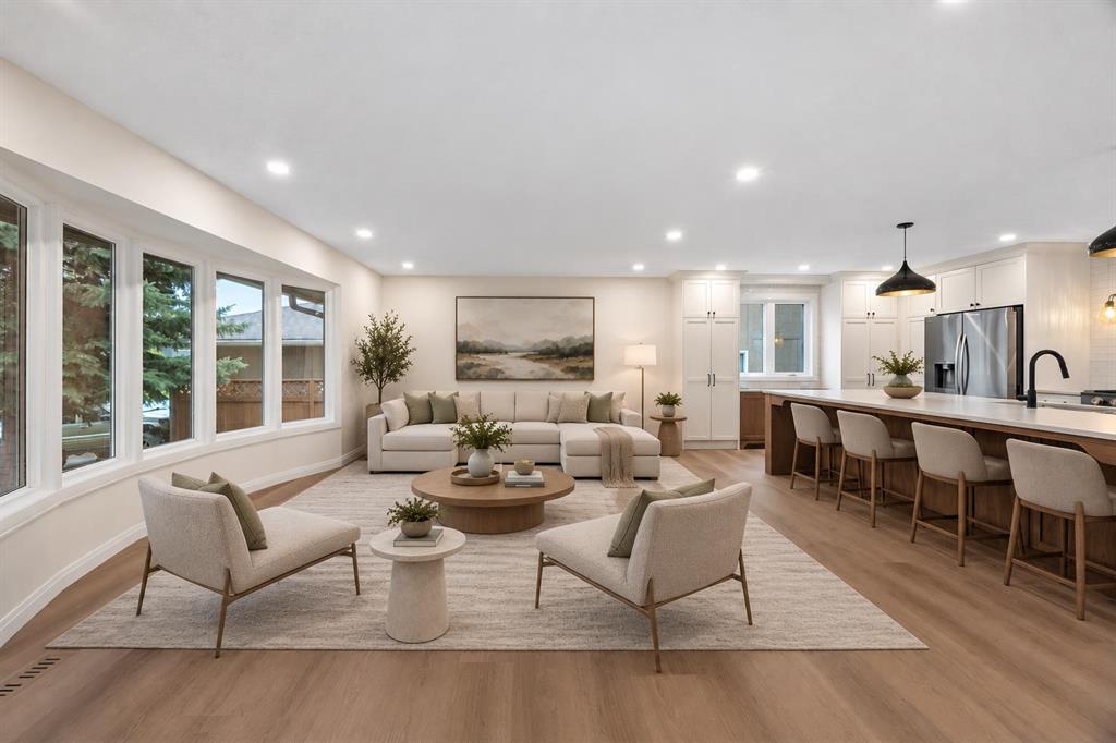 Picture for 124 Canterbury Drive SW