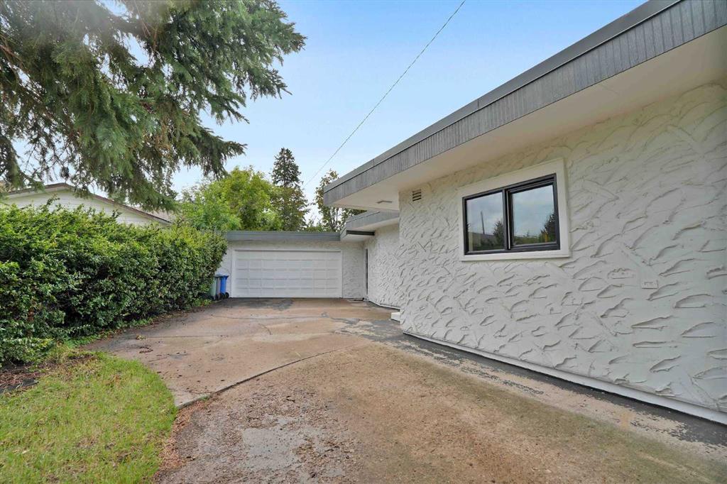 Picture for 5009 41 Street Close 