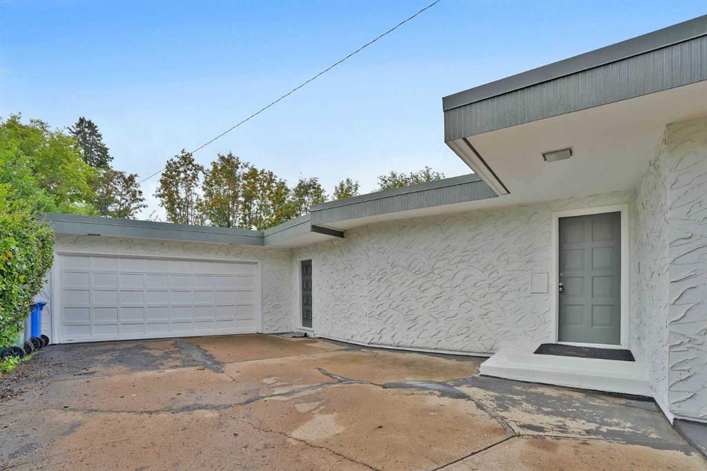 Picture for 5009 41 Street Close 