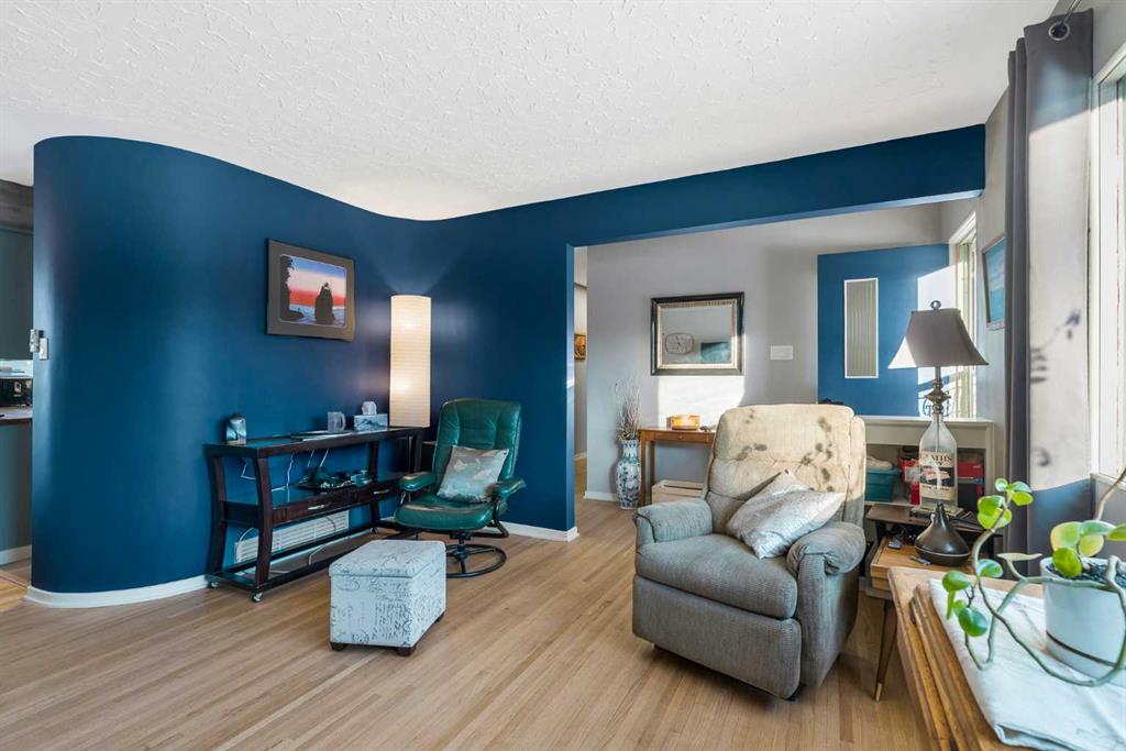 Picture for 126 Springwood Drive SW