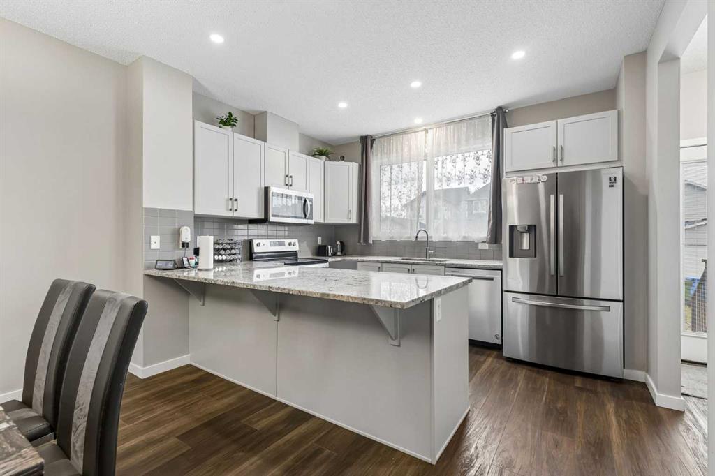 Picture for 291 Magnolia Square SE