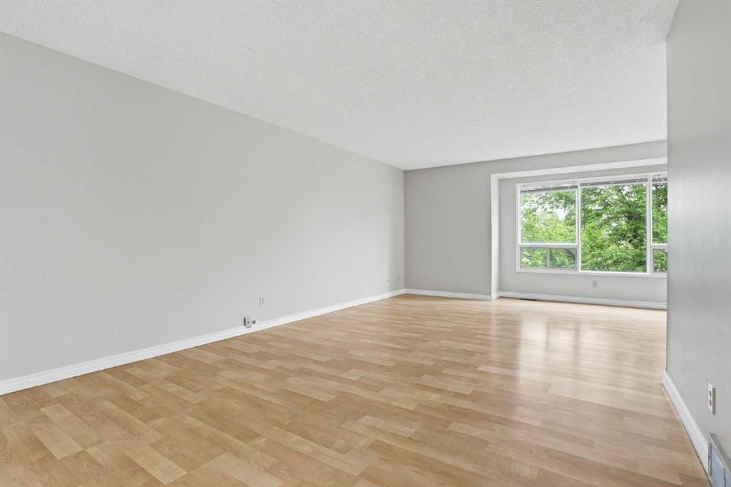 Picture for 84 Ranchero Rise NW