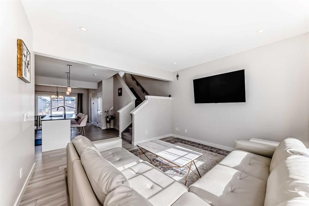 Picture for 1104 Bayview Gardens SW