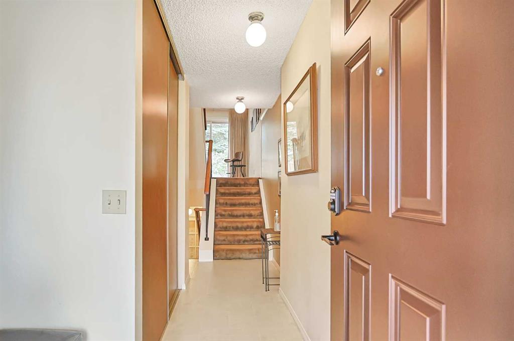 Picture for 121, 1190 Ranchview Road NW