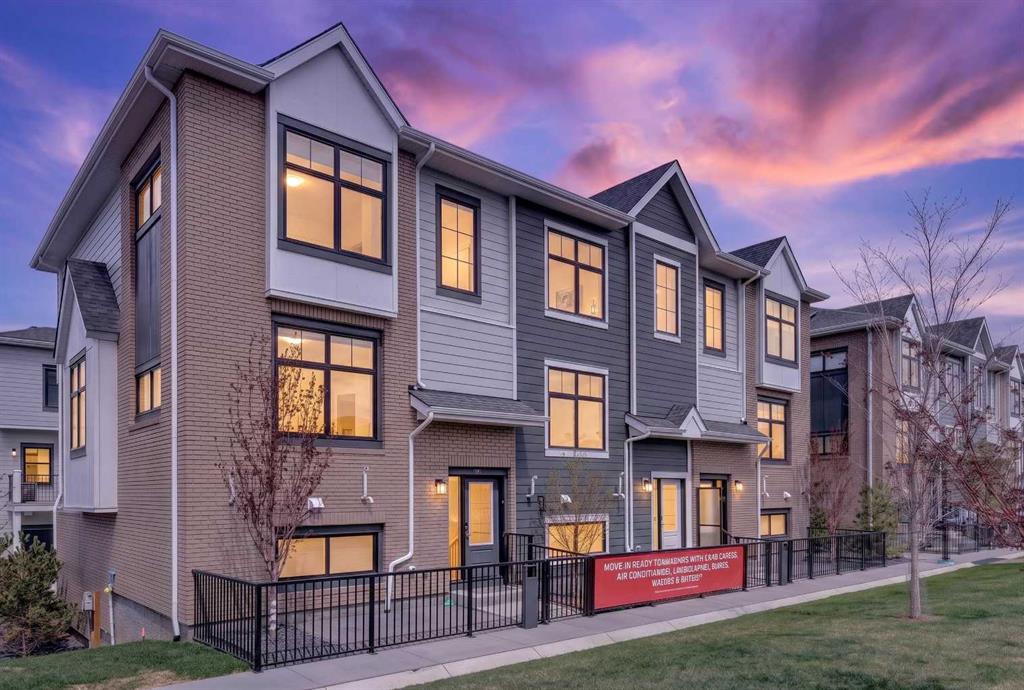 Picture for 402, 185 Mahogany Gardens SE