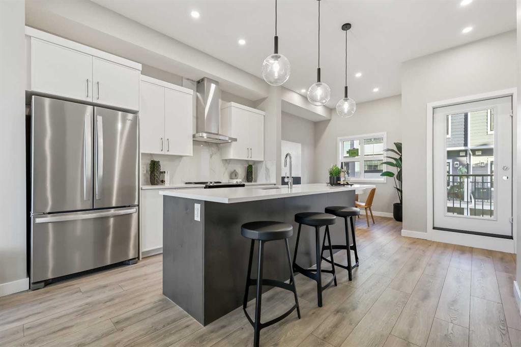 Picture for 402, 185 Mahogany Gardens SE
