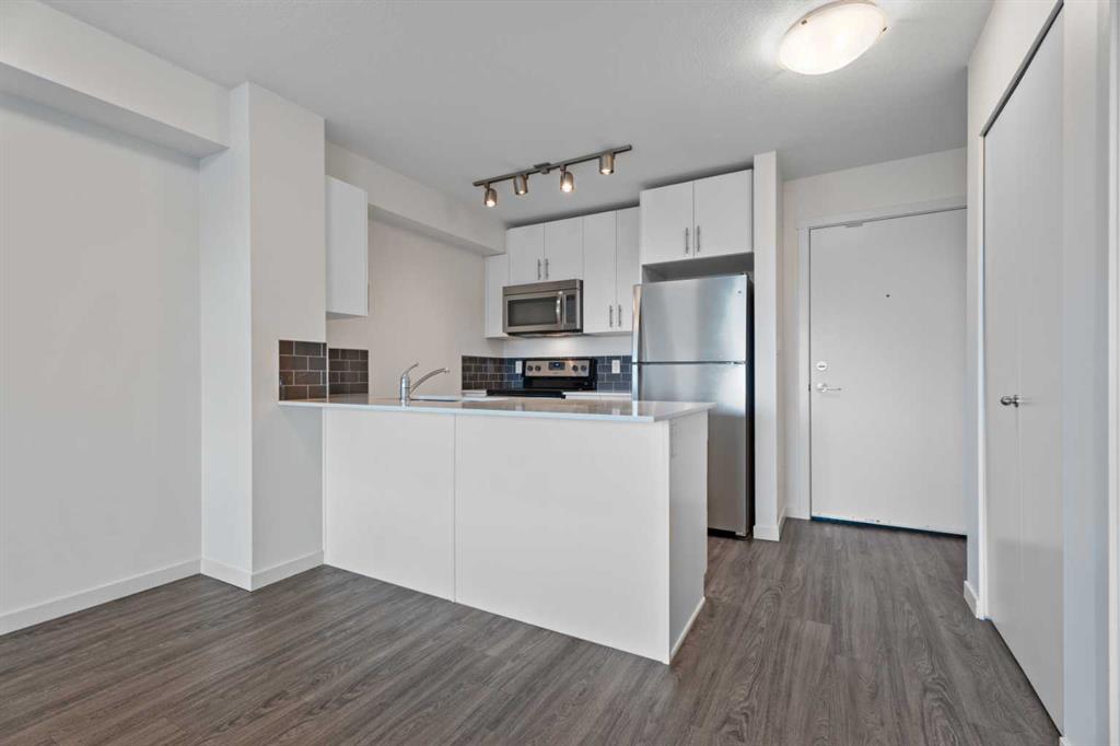 Picture for 2404, 181 Skyview Ranch Manor NE