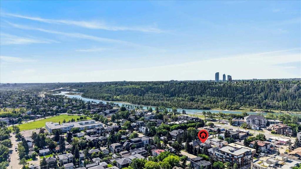 Picture for 2, 3421 5 Avenue NW
