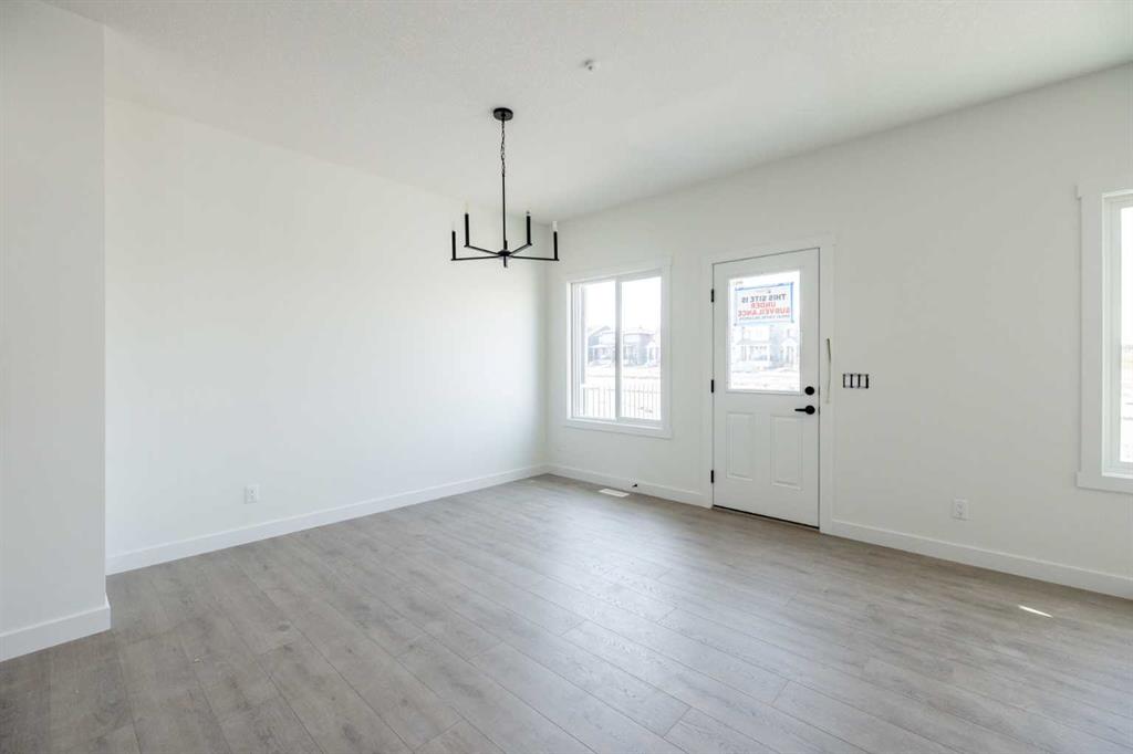 Picture for 385 Sora Park SE