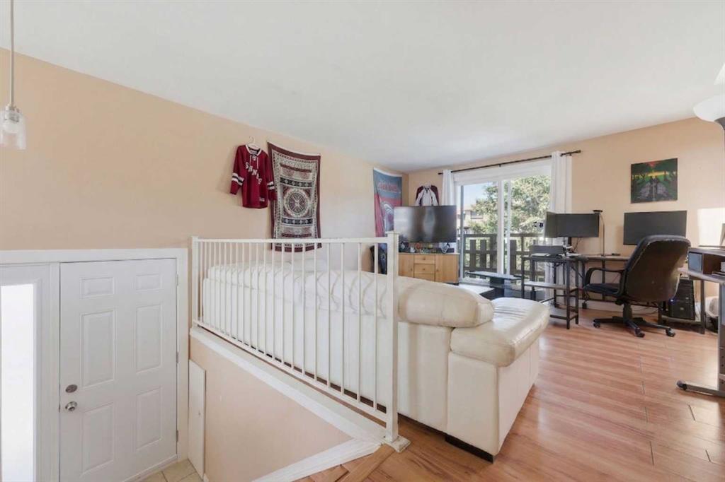 Picture for 6333/6335 24 Avenue NE