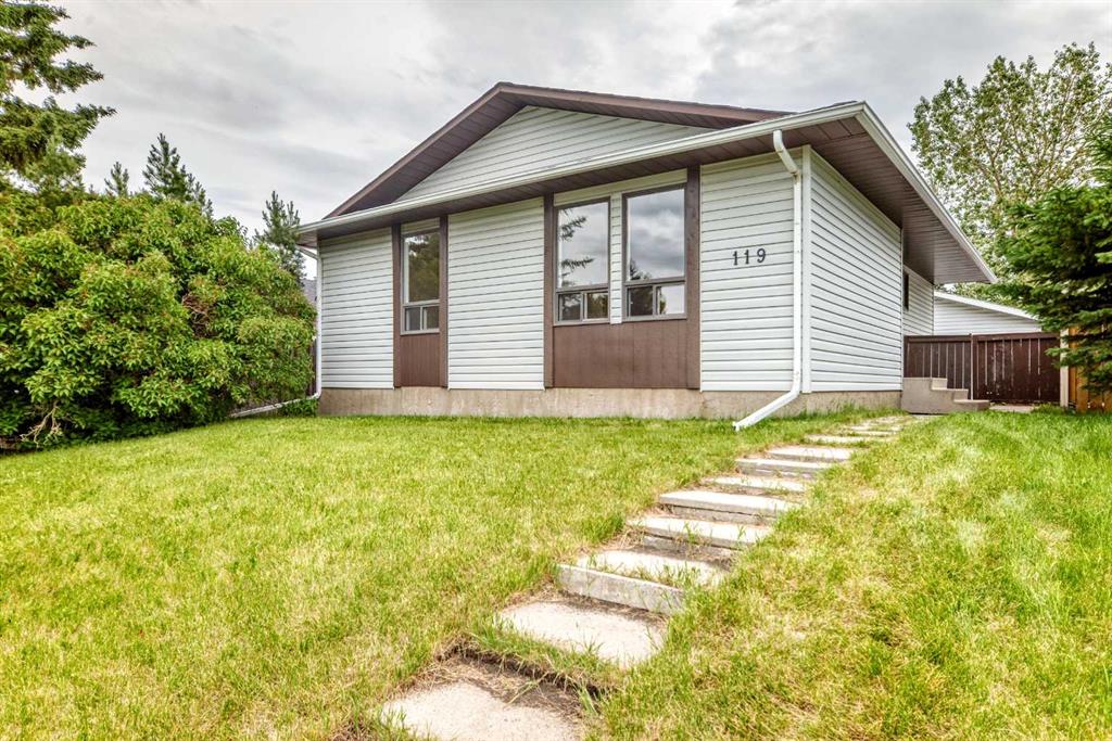 Picture for 119 Ranchlands Crescent NW