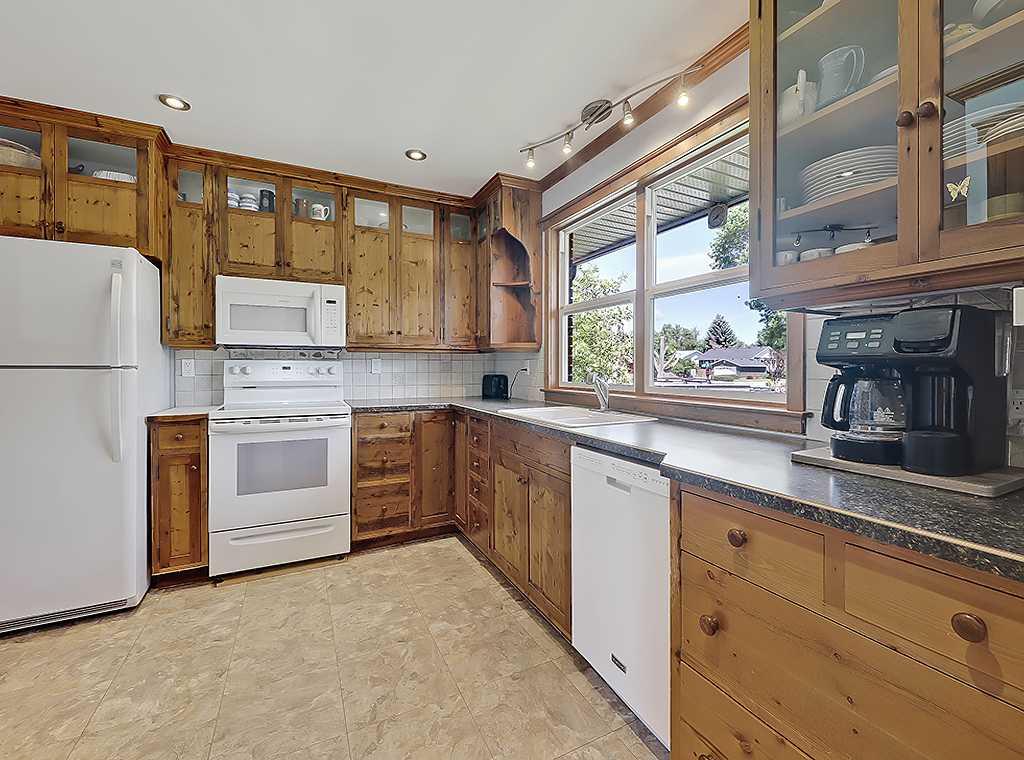 Picture for 19 Tongue Road SW