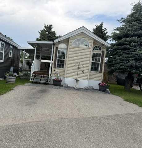 Picture for 111, 370165 79 Street E