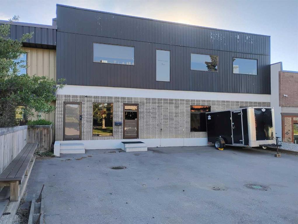 Picture for 75 Skyline Crescent NE