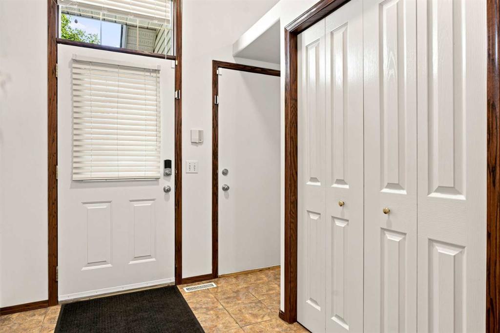 Picture for 279 Coral Springs Circle NE
