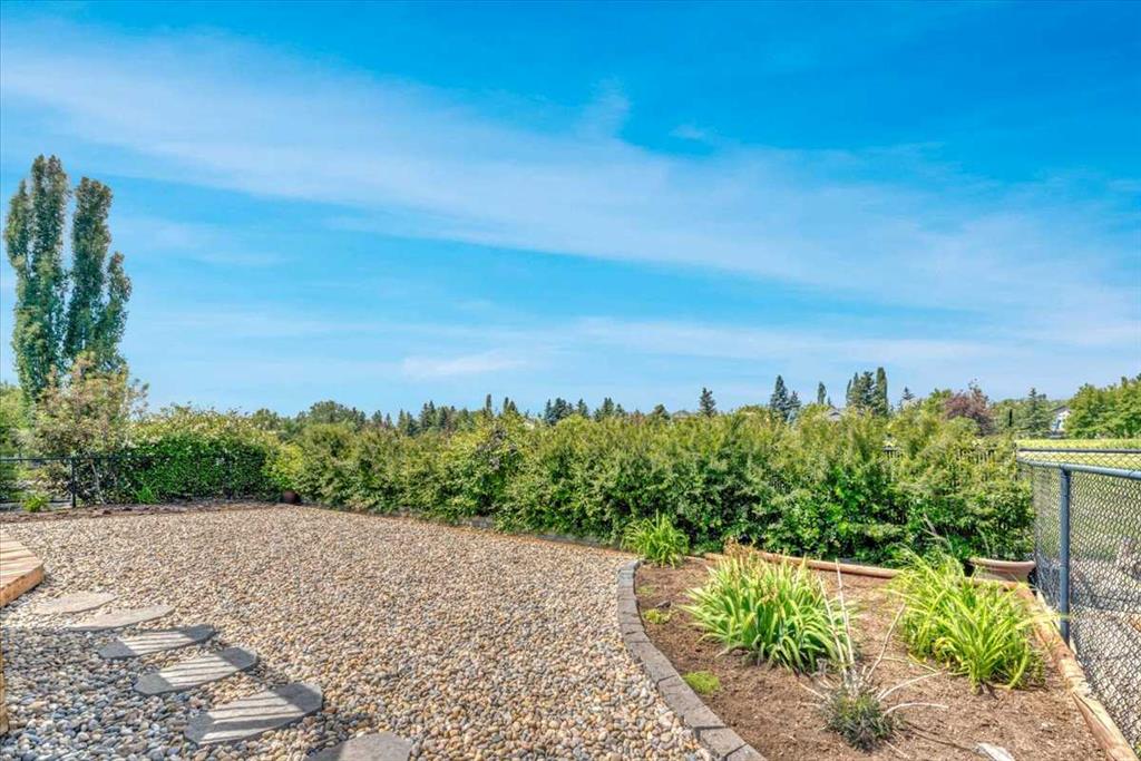 Picture for 156 Aspen Creek Crescent 